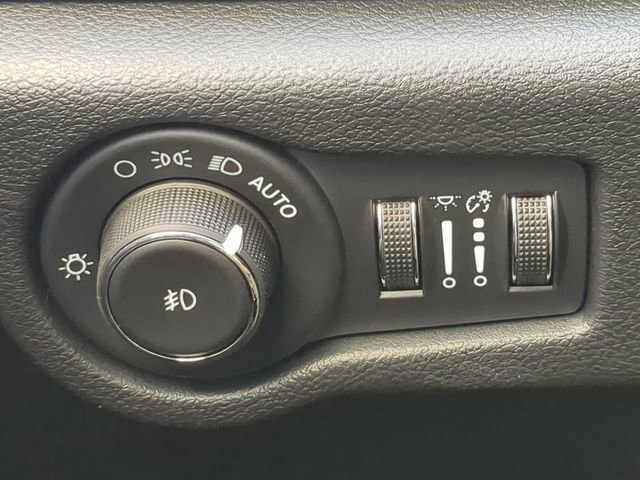 New 2026 Chrysler Pacifica Limited w/ S Appearance Package image 31