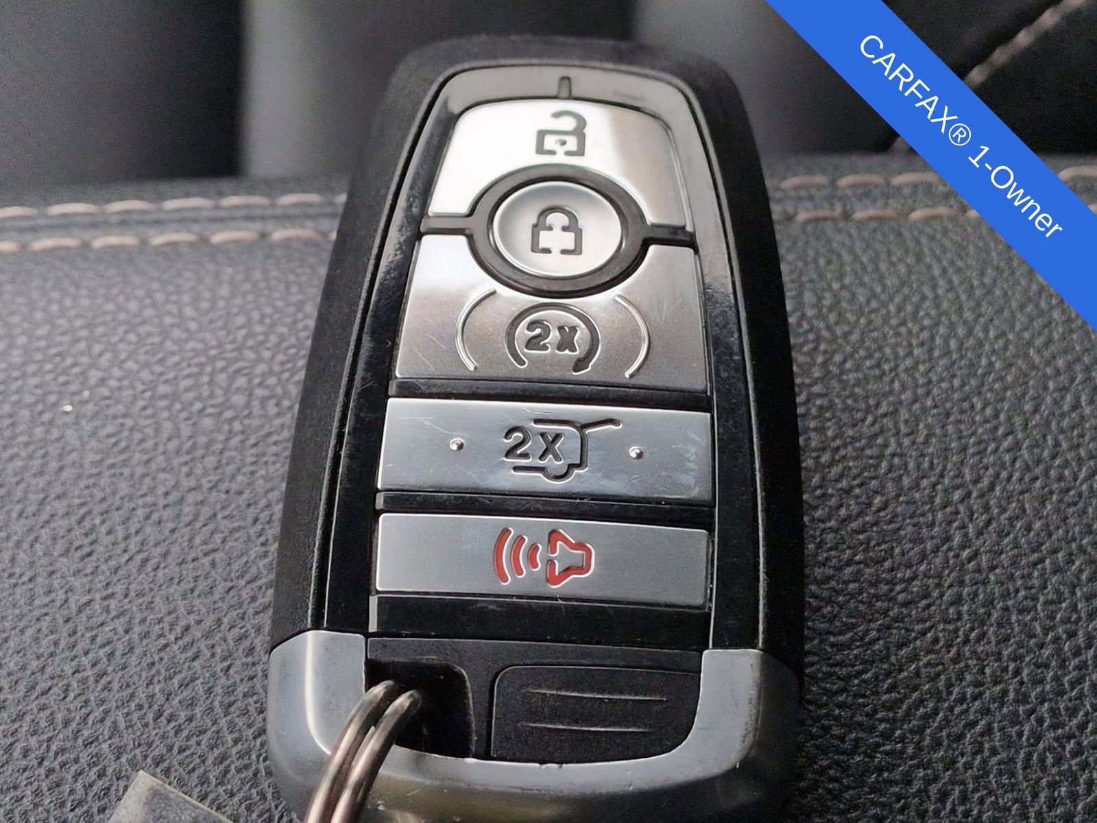 Used 2020 Ford Escape Titanium image 38