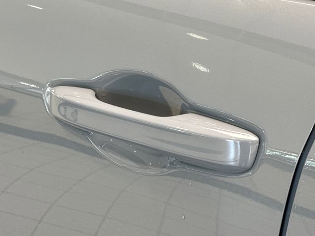 Used 2025 Acura ADX AWD image 10