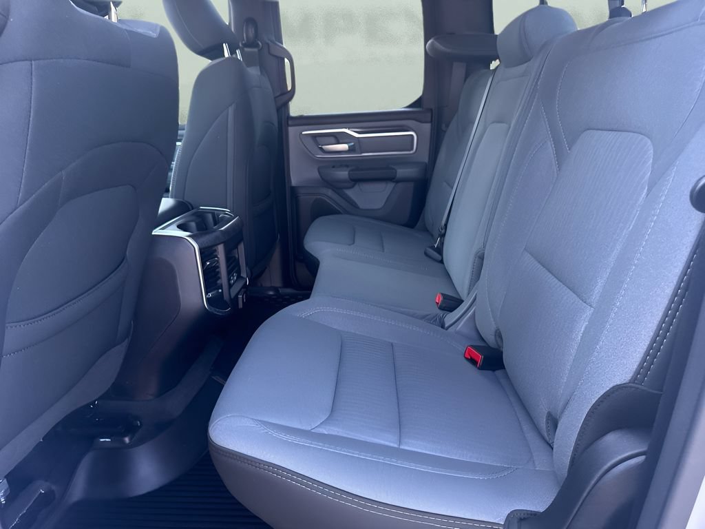 Used 2022 RAM 1500 Big Horn AWD/4WD image 12