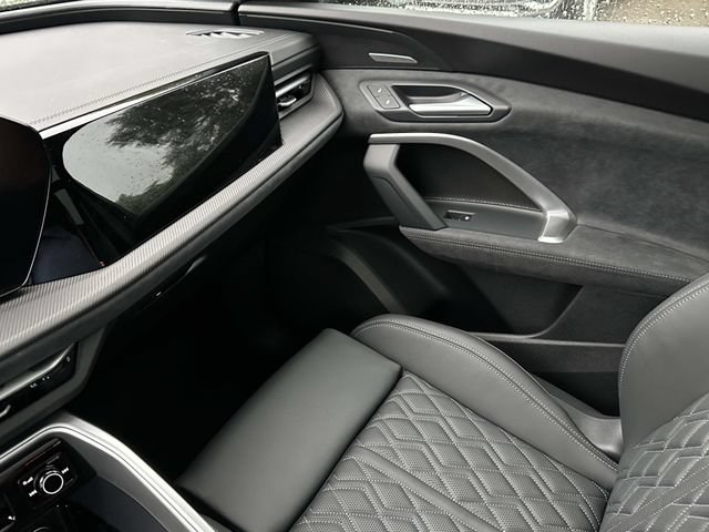 New 2026 Audi SQ5 Premium Plus AWD/4WD image 13