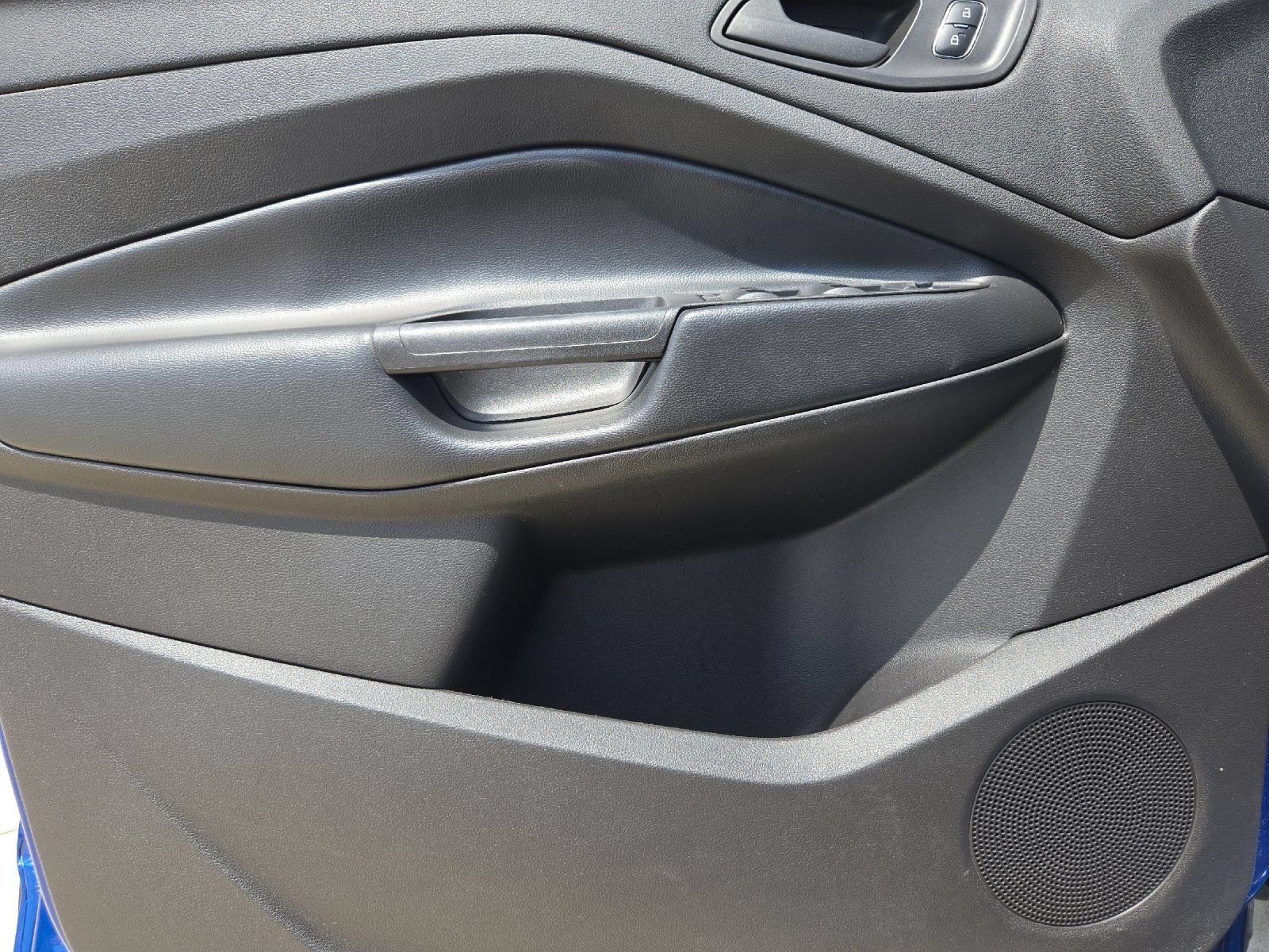 Used 2019 Ford Escape S FWD image 10