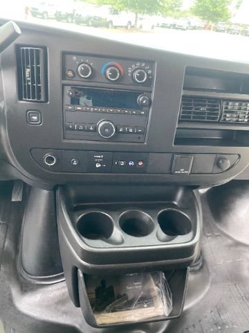 Used 2022 Chevrolet Express 3500 Extended w/ Driver Convenience Package RWD image 15