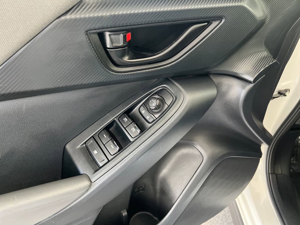 Certified 2024 Subaru Crosstrek 2.0i image 13