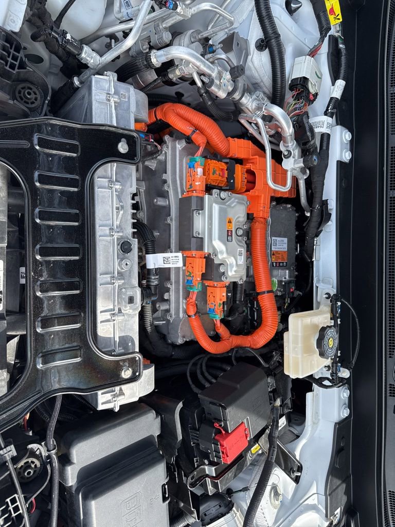 Used 2024 Chevrolet Blazer EV AWD Police image 33