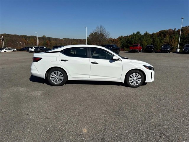 New 2025 Nissan Sentra S image 3