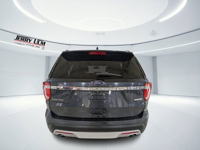 Used 2017 Ford Explorer Limited FWD image 4