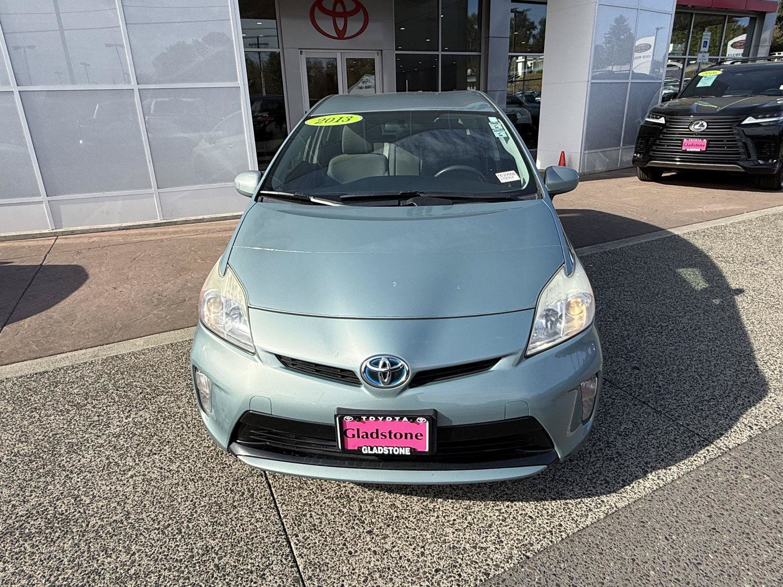 Used 2013 Toyota Prius Two FWD image 9