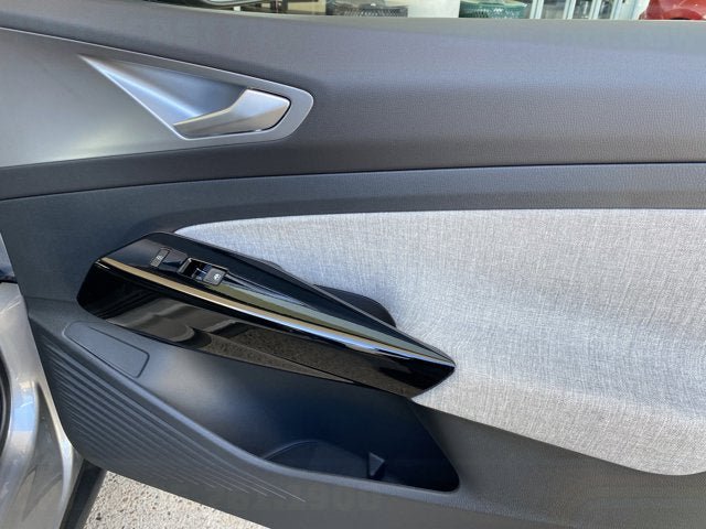 New 2026 Volkswagen ID.4 Pro AWD/4WD image 36