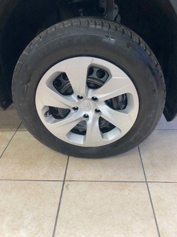Used 2024 Toyota RAV4 LE AWD/4WD image 34