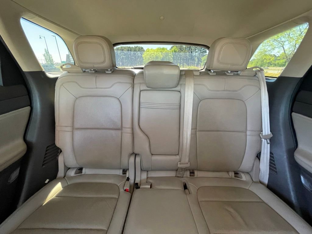 Used 2022 Lincoln Corsair Reserve FWD image 28
