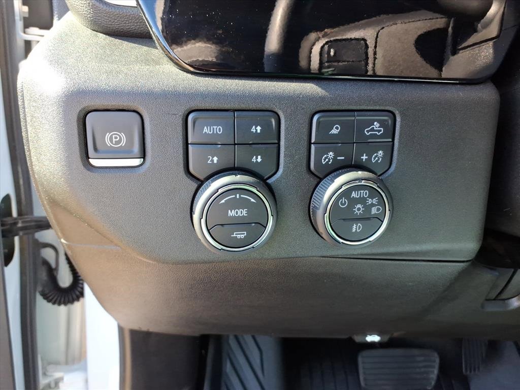 Used 2024 Chevrolet Silverado 2500 LTZ w/ LTZ Convenience Package image 23