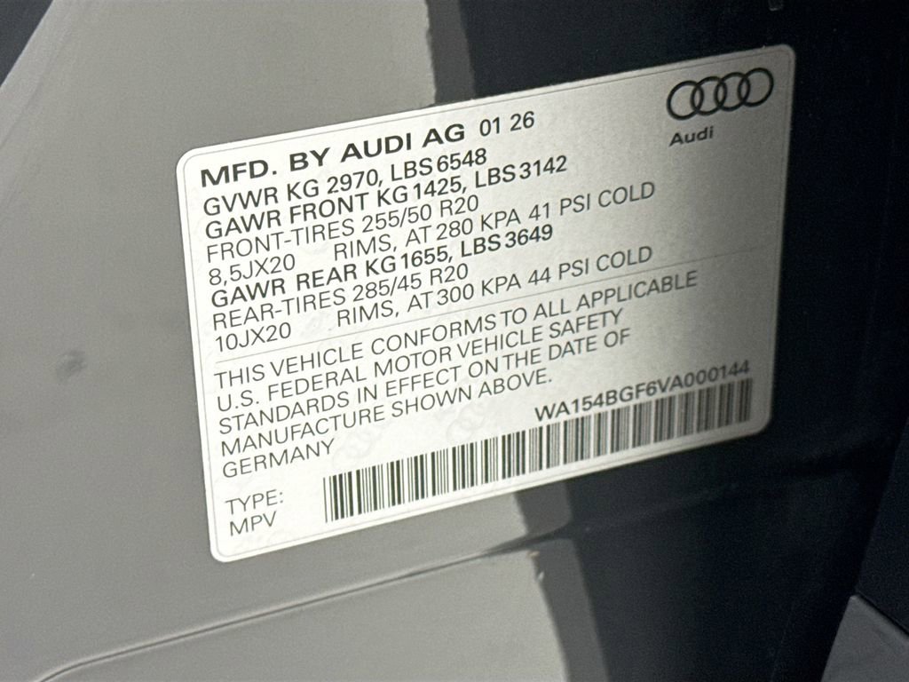 New 2027 Audi Q6 e-tron Premium Plus AWD/4WD image 32