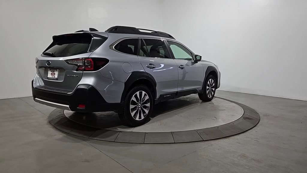 Certified 2025 Subaru Outback Limited image 6