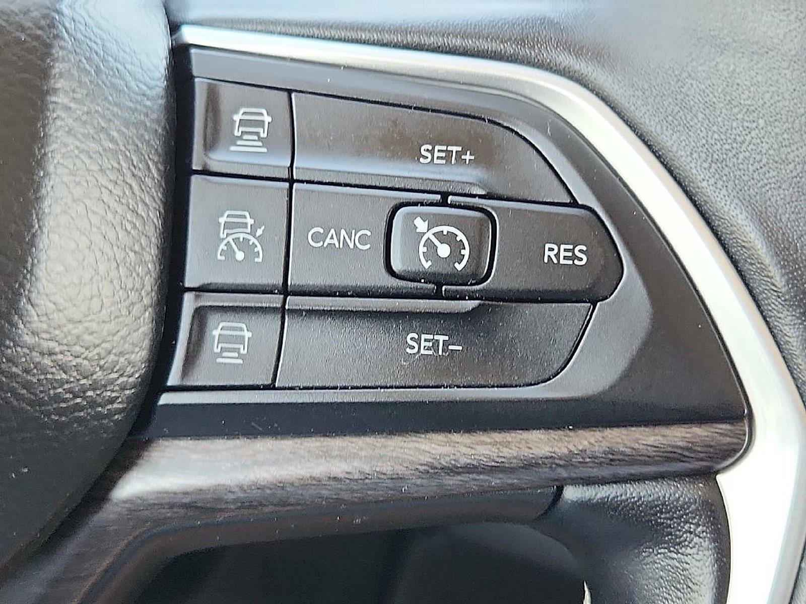 Used 2021 Jeep Grand Cherokee L Limited w/ Luxury Tech Group II AWD/4WD image 24
