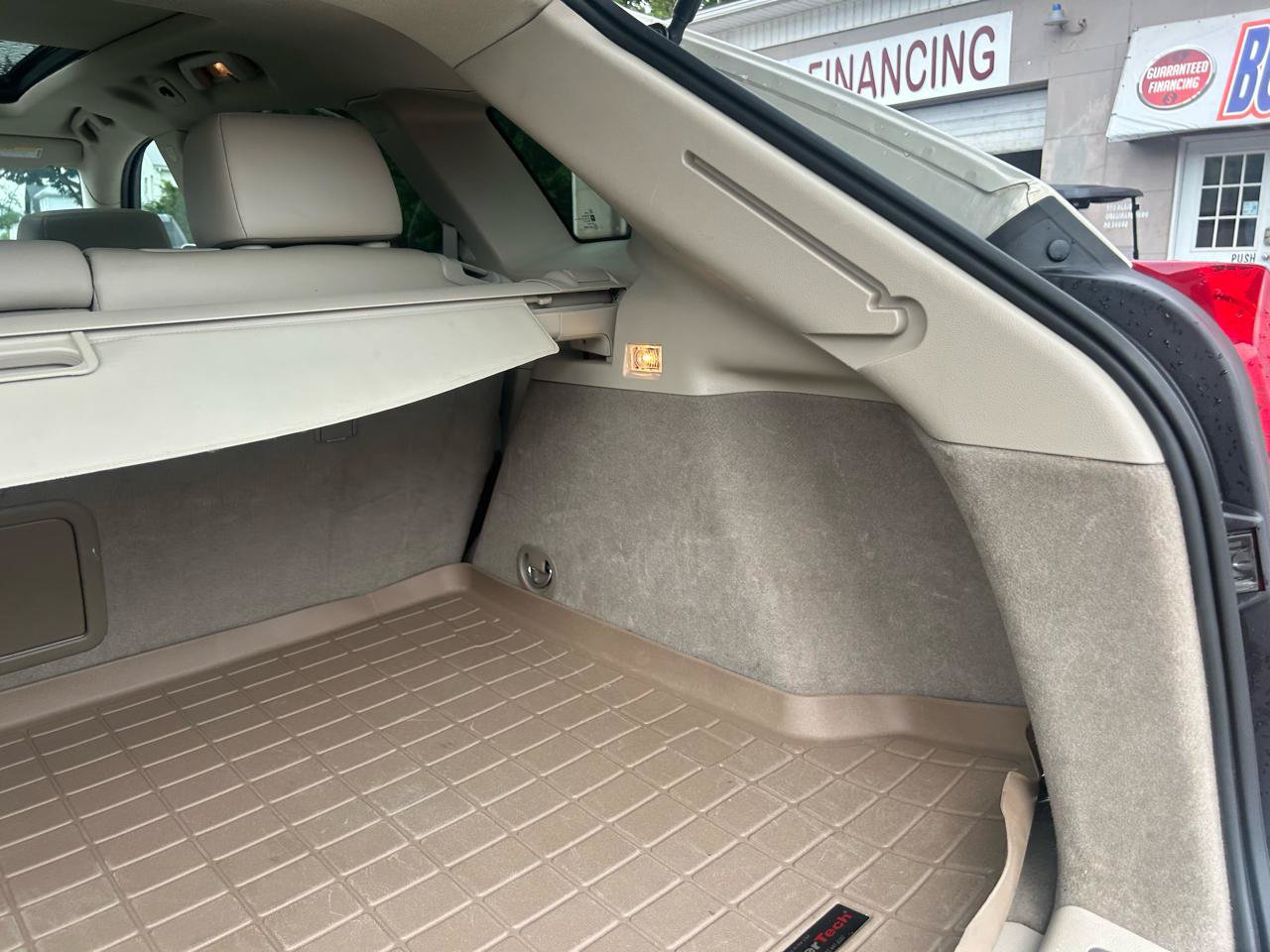 Used 2014 Cadillac SRX Performance AWD/4WD image 35