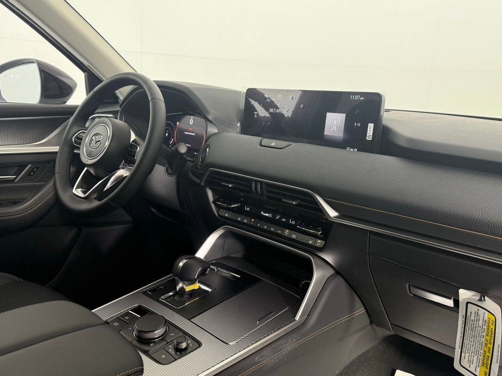 New 2025 MAZDA CX-70 Plug-In Hybrid w/ Premium Pkg image 28