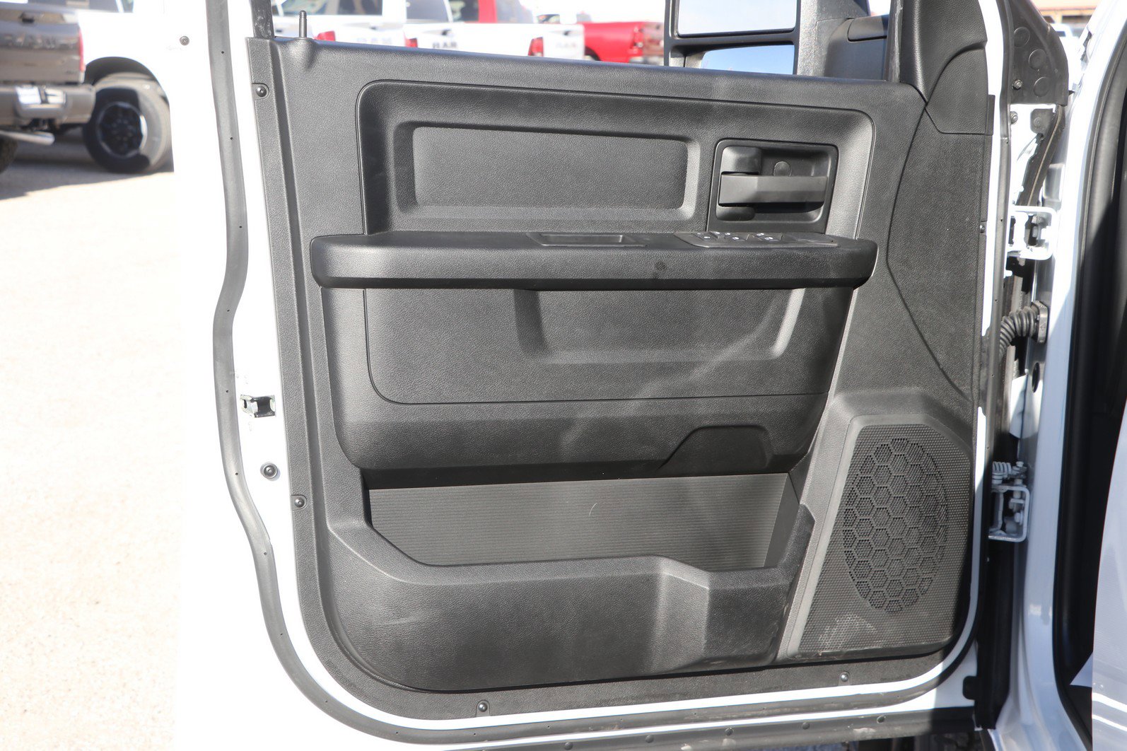 New 2026 RAM 3500 Tradesman AWD/4WD image 10