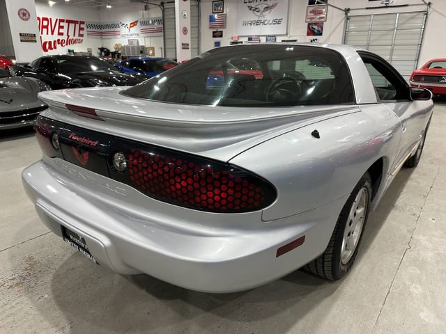 Used 2002 Pontiac Firebird Formula w/ Opt Pkg image 6
