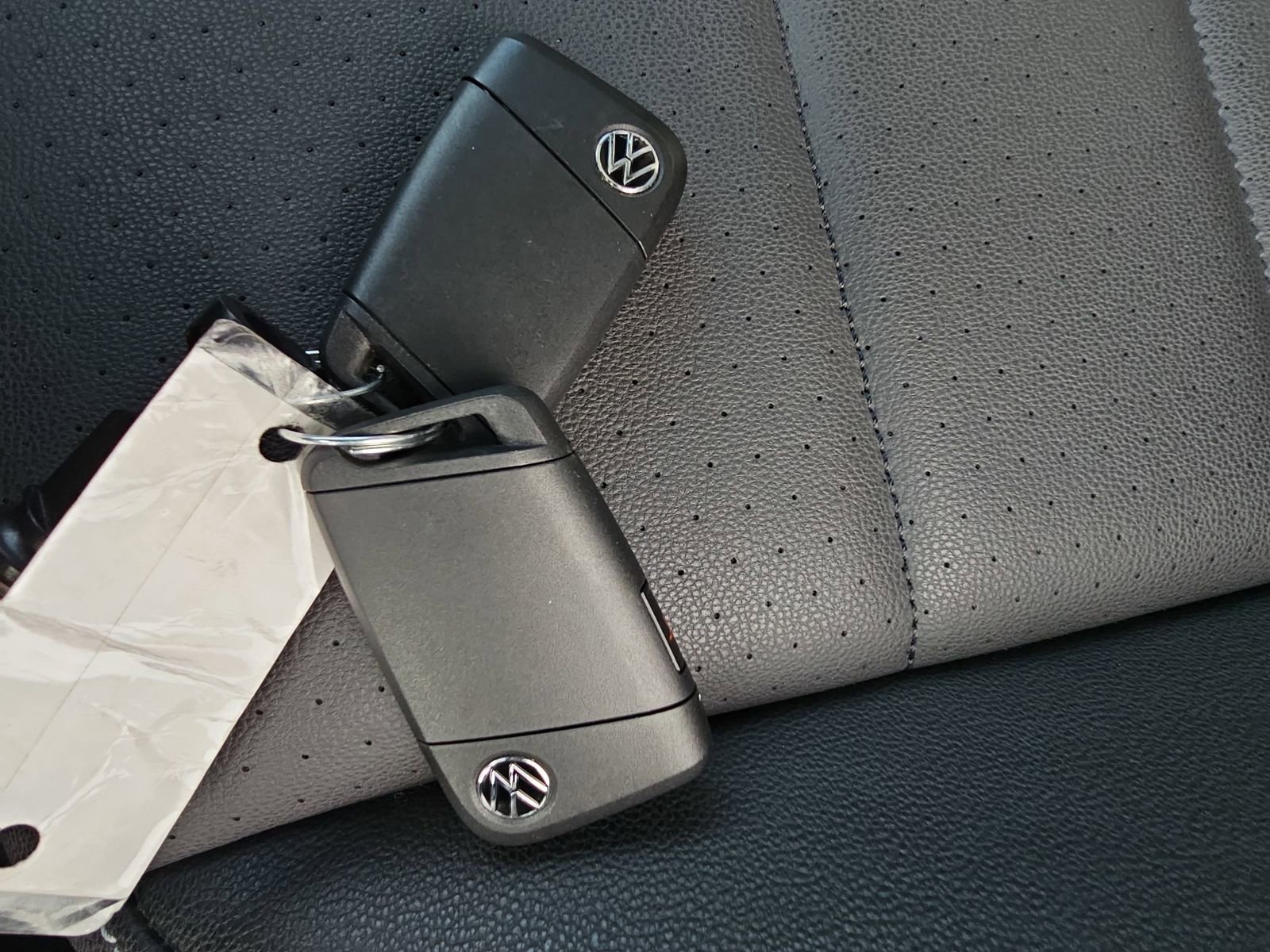 Used 2024 Volkswagen Jetta SE w/ Panoramic Sunroof Package FWD image 34