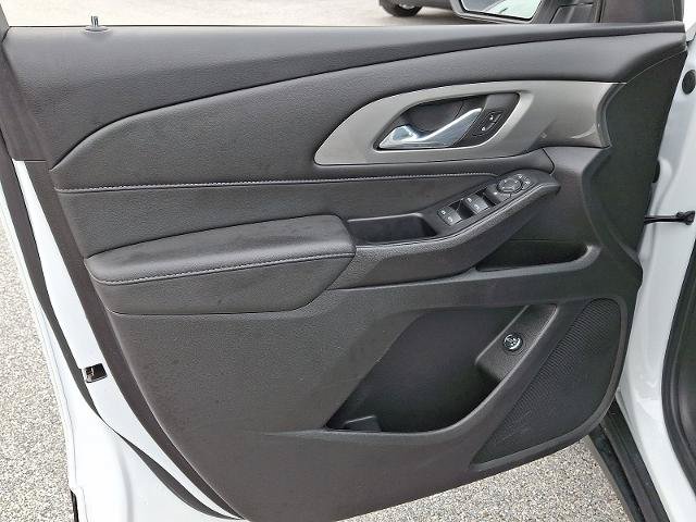 Certified 2023 Chevrolet Traverse LT AWD/4WD image 15
