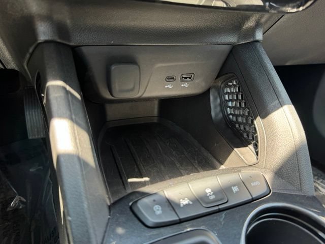 Certified 2025 Chevrolet TrailBlazer LT AWD/4WD image 17