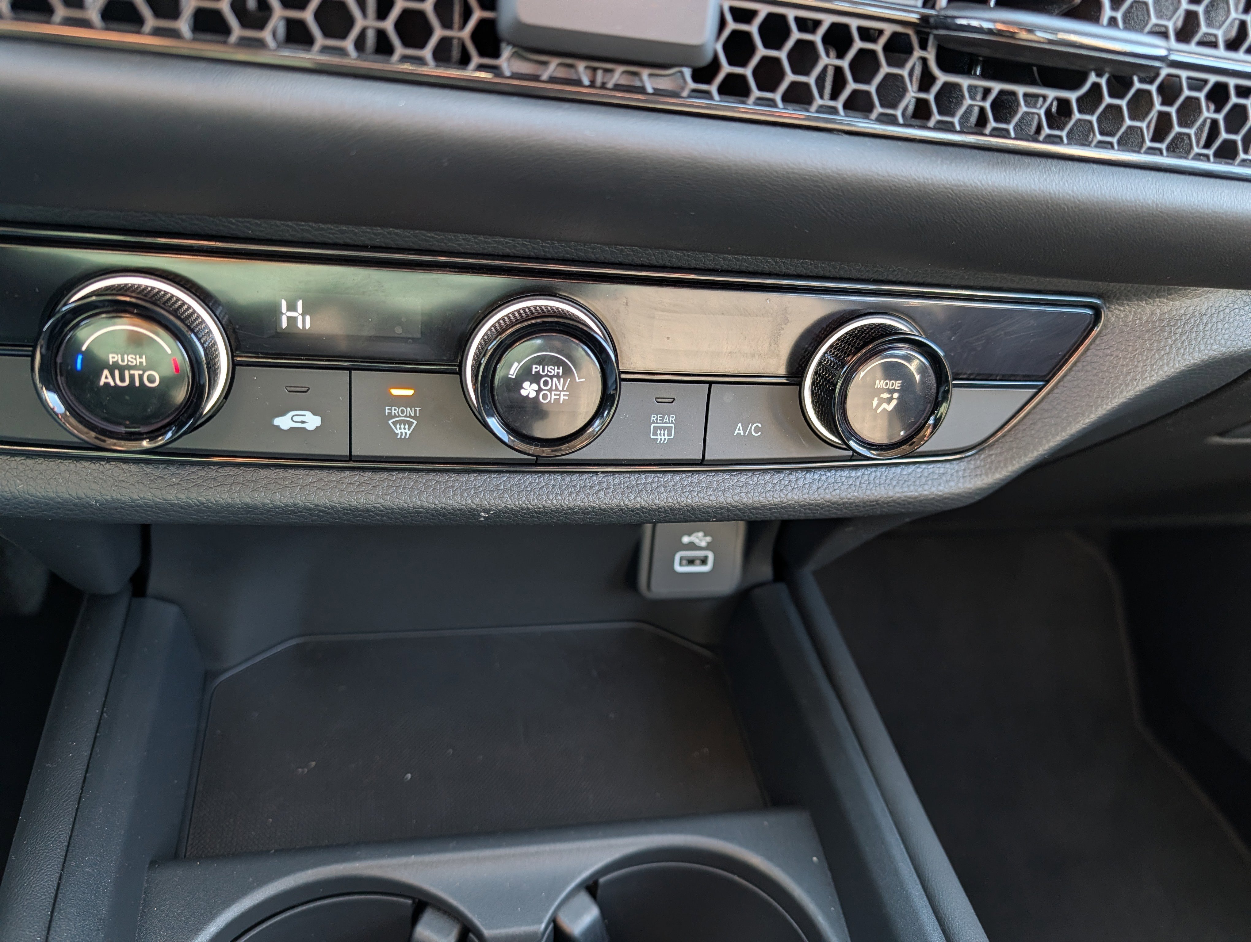 Used 2025 Honda HR-V LX image 30