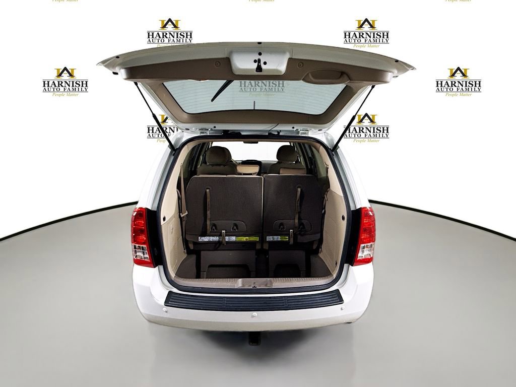 Used 2014 Kia Sedona LX image 31