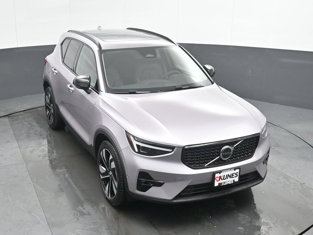 New 2026 Volvo XC40 B5 Ultra w/ Protection Package Premier AWD/4WD image 33