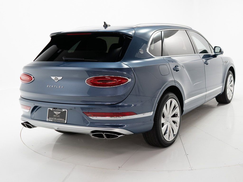 Certified 2025 Bentley Bentayga Extended Wheelbase image 5