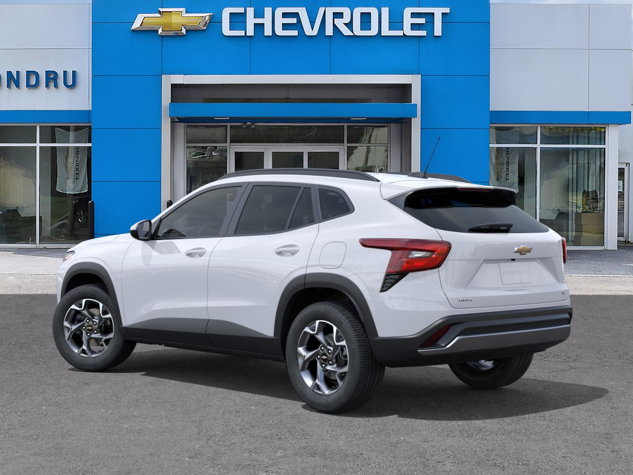 New 2026 Chevrolet Trax LT w/ Sunroof Package FWD image 3