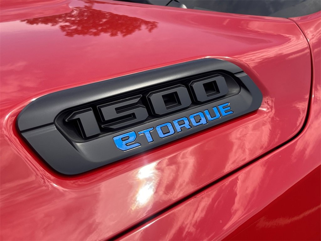 Used 2025 RAM 1500 Tradesman image 13