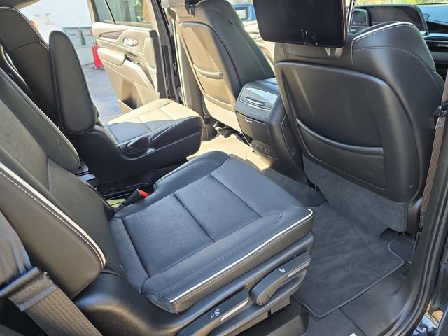 Used 2021 Cadillac Escalade Sport image 11