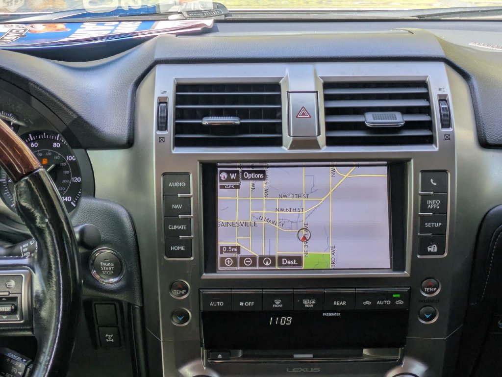 Used 2016 Lexus GX 460 w/ Premium Package AWD/4WD image 17
