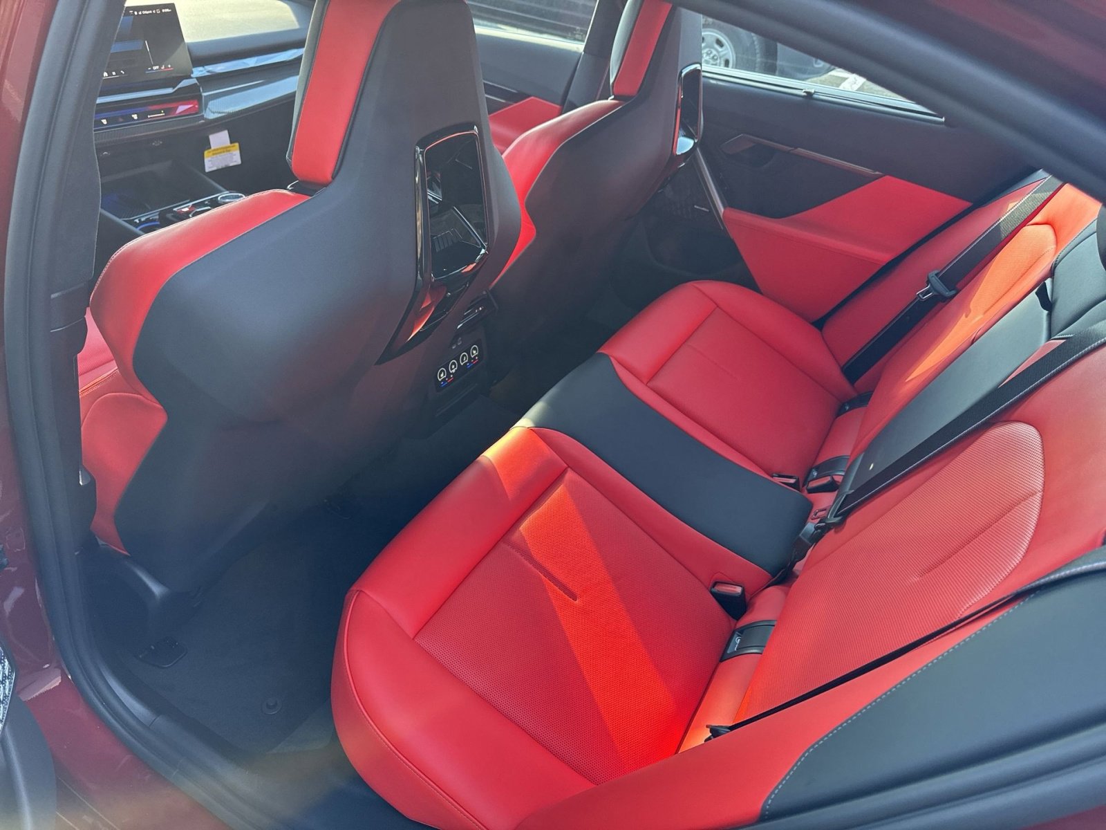 New 2026 BMW M5 w/ M Driver's Package image 25