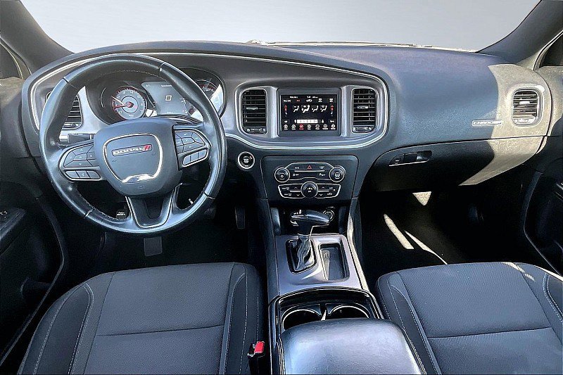 Used 2022 Dodge Charger SXT w/ Blacktop Package image 15