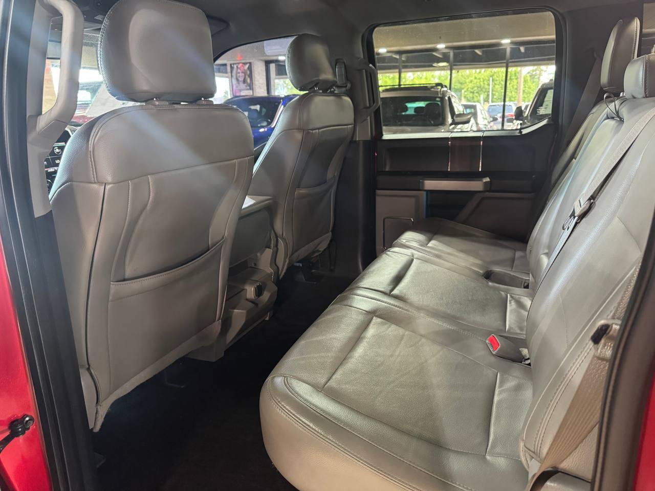 Used 2015 Ford F150 Lariat w/ Trailer Tow Package RWD image 13
