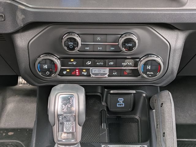New 2025 Ford Bronco Badlands AWD/4WD image 24
