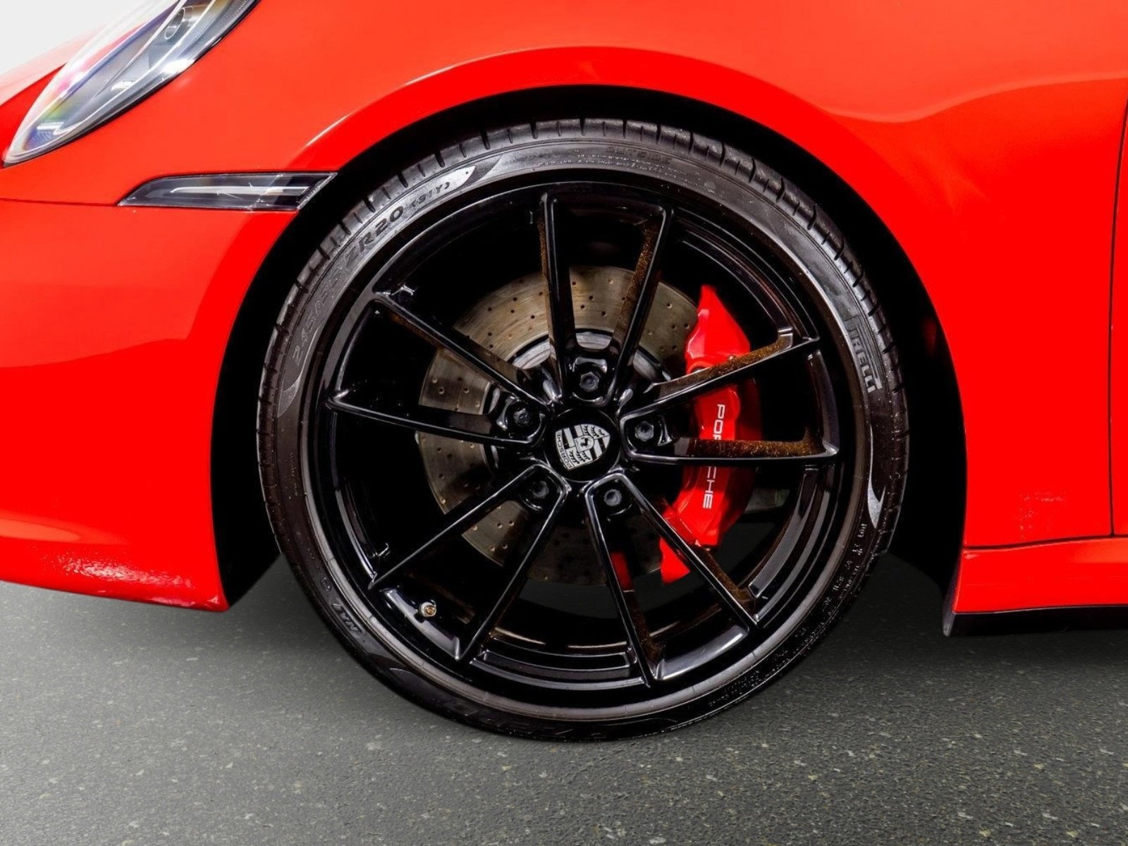 Used 2020 Porsche 911 Carrera 4S w/ Sport Package image 20