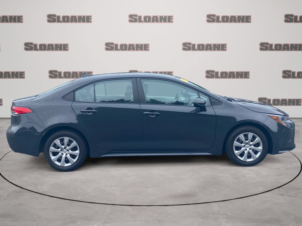 Used 2023 Toyota Corolla LE FWD image 6