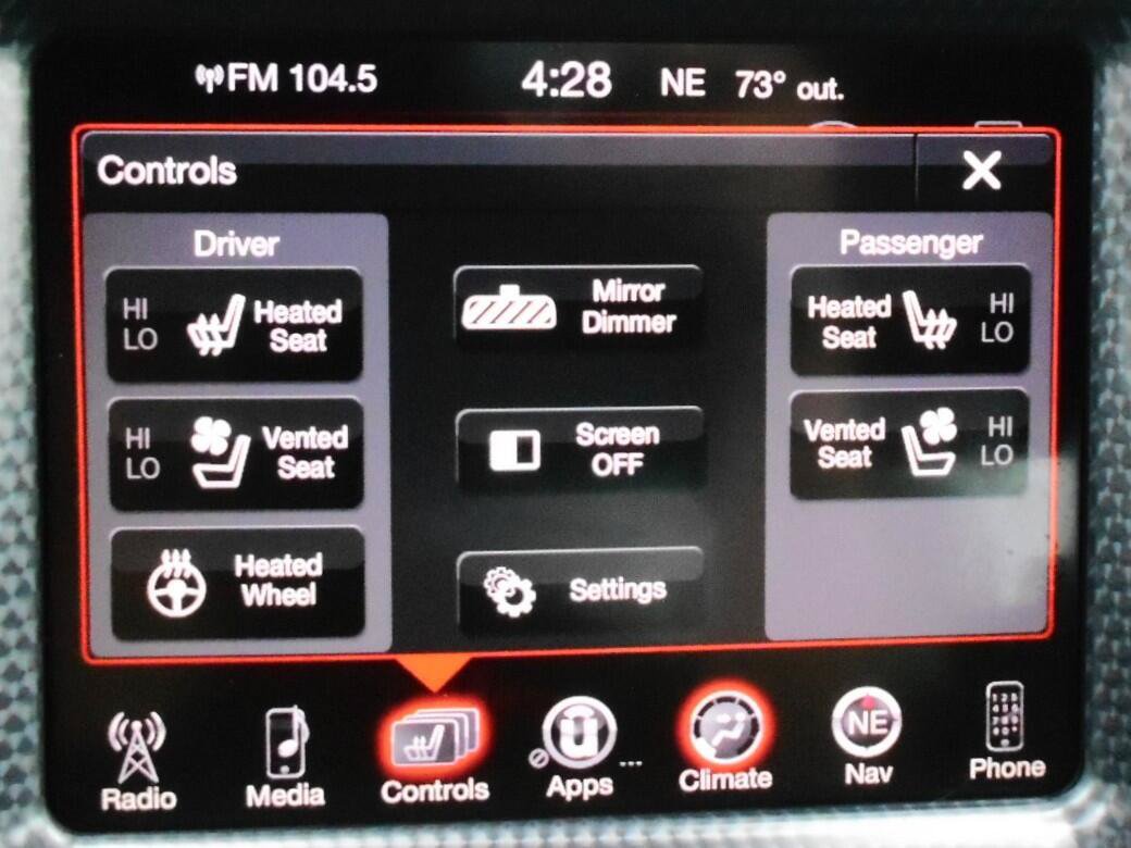 Used 2015 Dodge Challenger SRT Hellcat RWD image 22