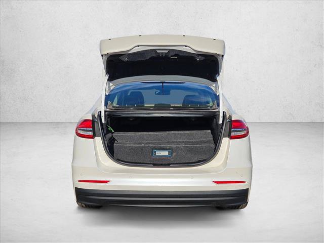 Used 2019 Ford Fusion Energi Titanium FWD image 6
