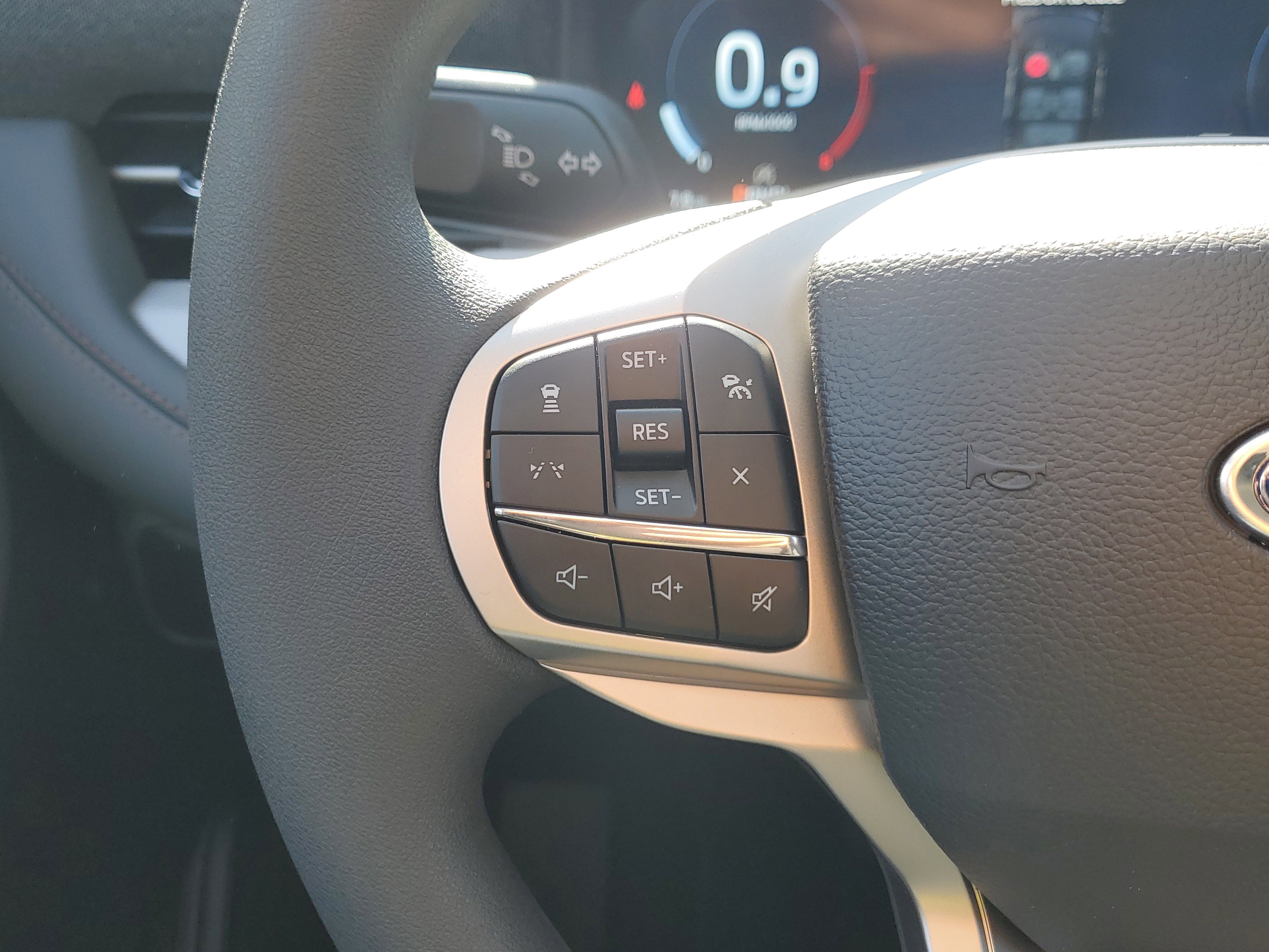 New 2026 Ford Explorer Active image 22