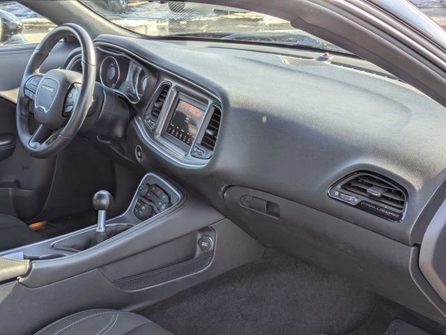 Used 2018 Dodge Challenger R/T image 32