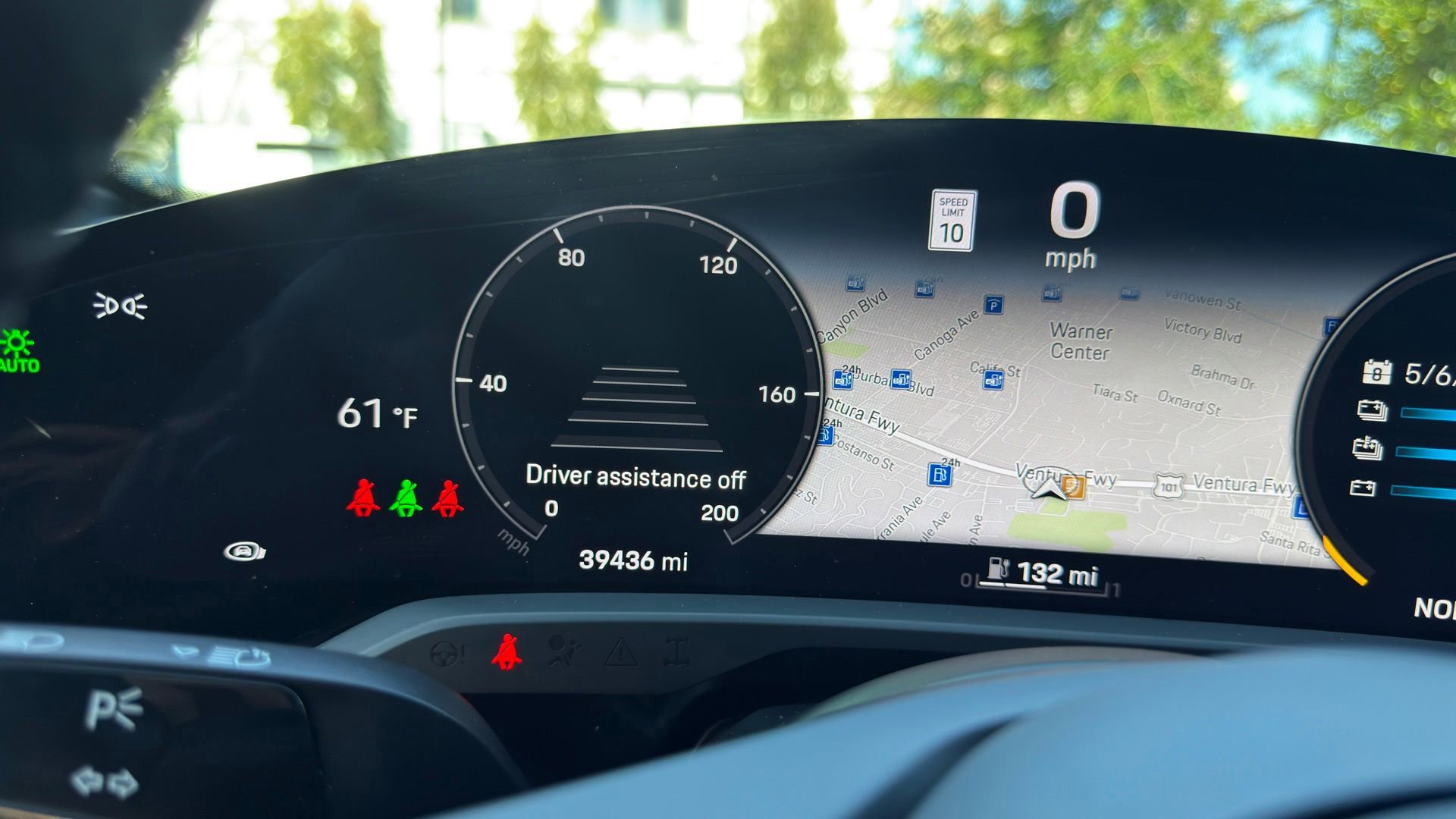 Certified 2021 Porsche Taycan Turbo S AWD/4WD image 21