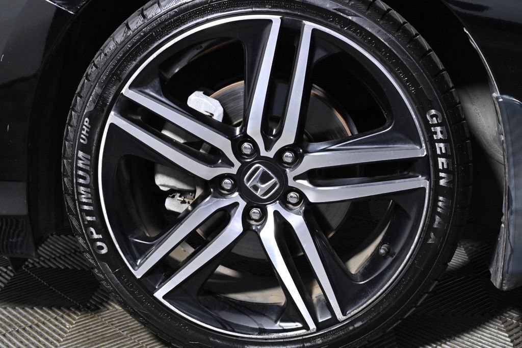 Used 2017 Honda Accord Sport image 28