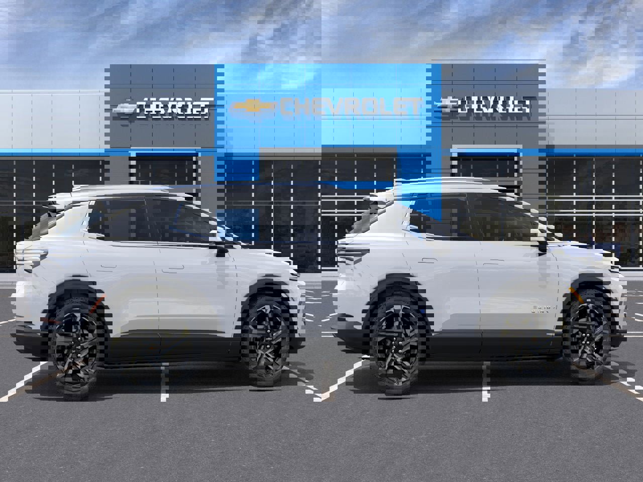New 2026 Chevrolet Equinox EV LT image 5