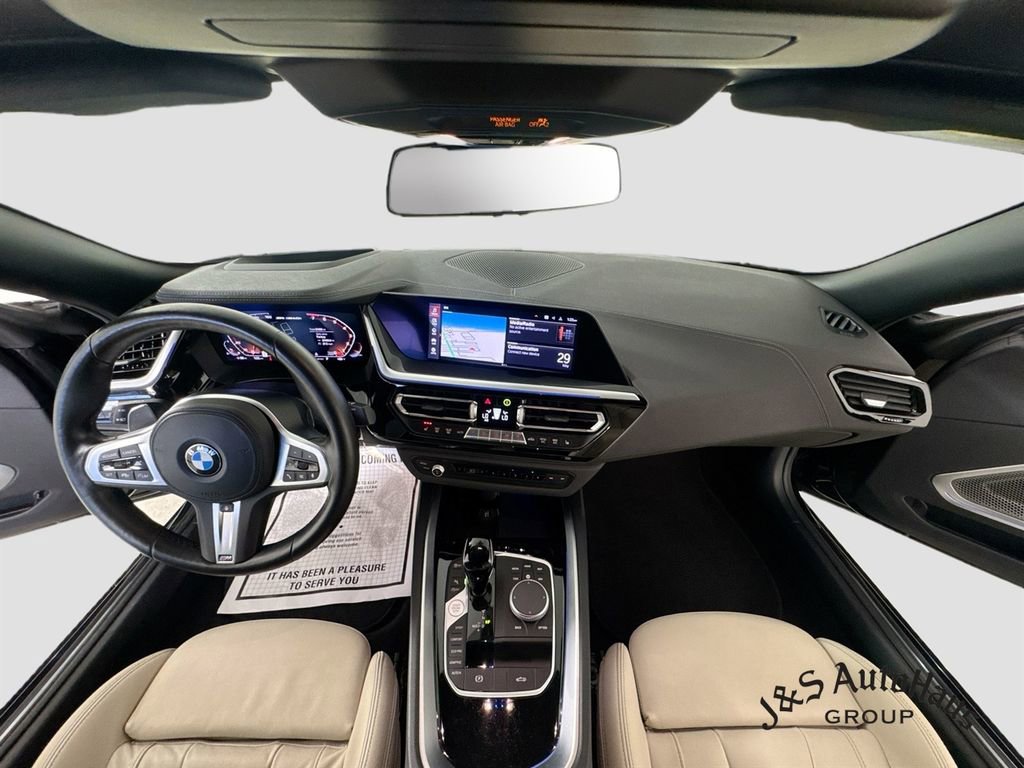 Used 2022 BMW Z4 M40i w/ Premium Package RWD image 29