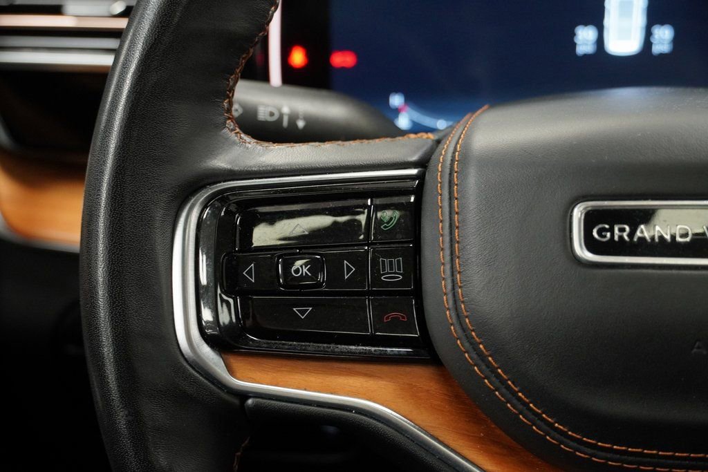 Certified 2024 Jeep Grand Wagoneer Series III w/ Rear Seat Video Group 1 image 38