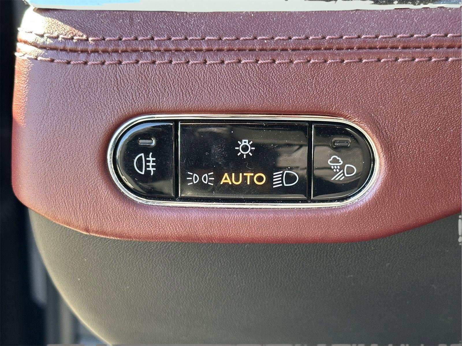 Used 2020 Bentley Continental GT AWD/4WD image 46
